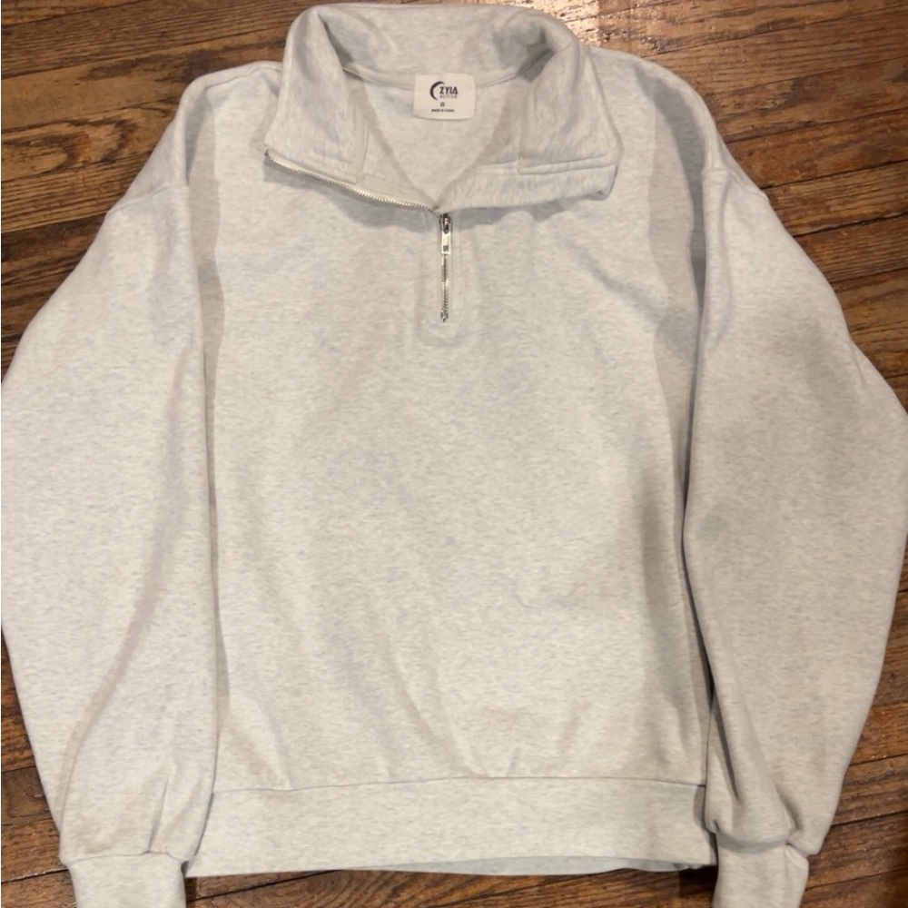 Zyia •Grey Retreat 1/4 zip jacket: •sz Small, •NWBT